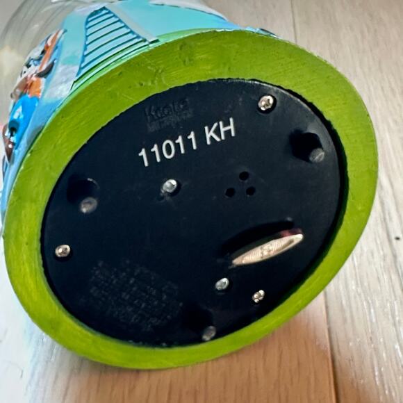 Vintage Disney Mickey Mouse Minnie Goofy Musical Snowglobe Snow KCare - Picture 5 of 7